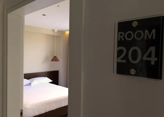 Aquarelle Boutique 4*